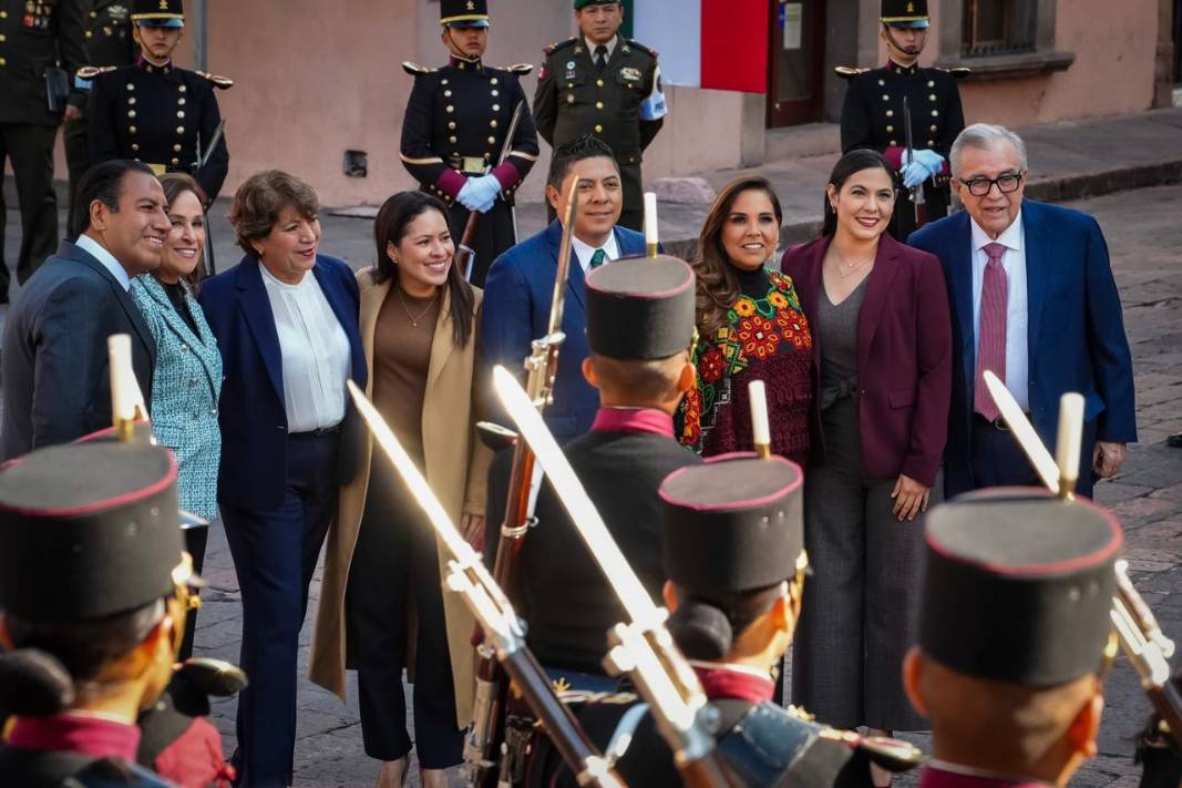 Rocha Moya asiste a conmemoración del 108 Aniversario de la