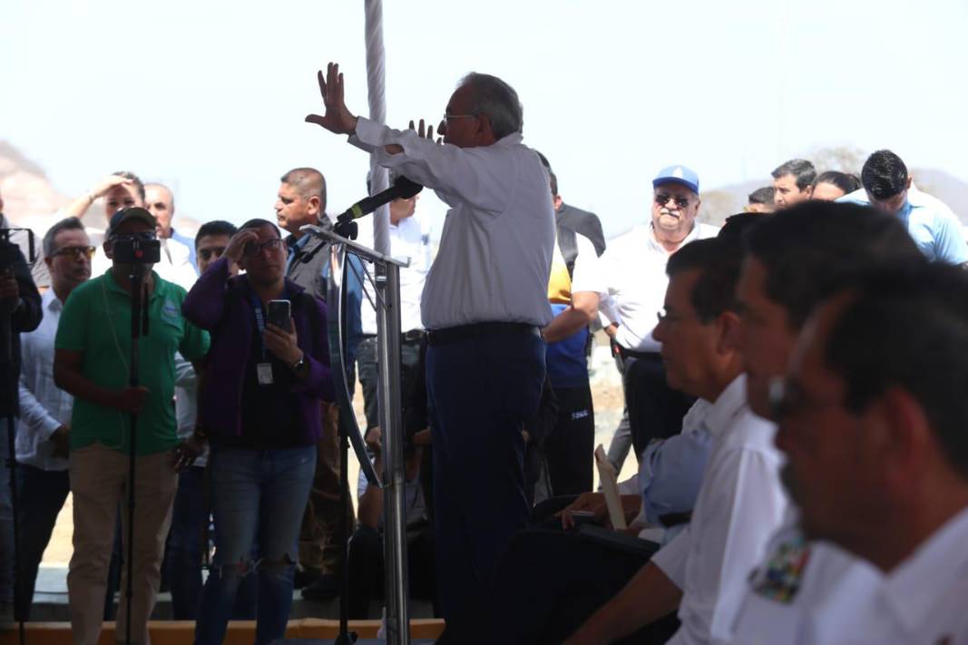 Tendr Mazatl N Puente Elevado En El Crucero De Colosio Y Juan Pablo Ii