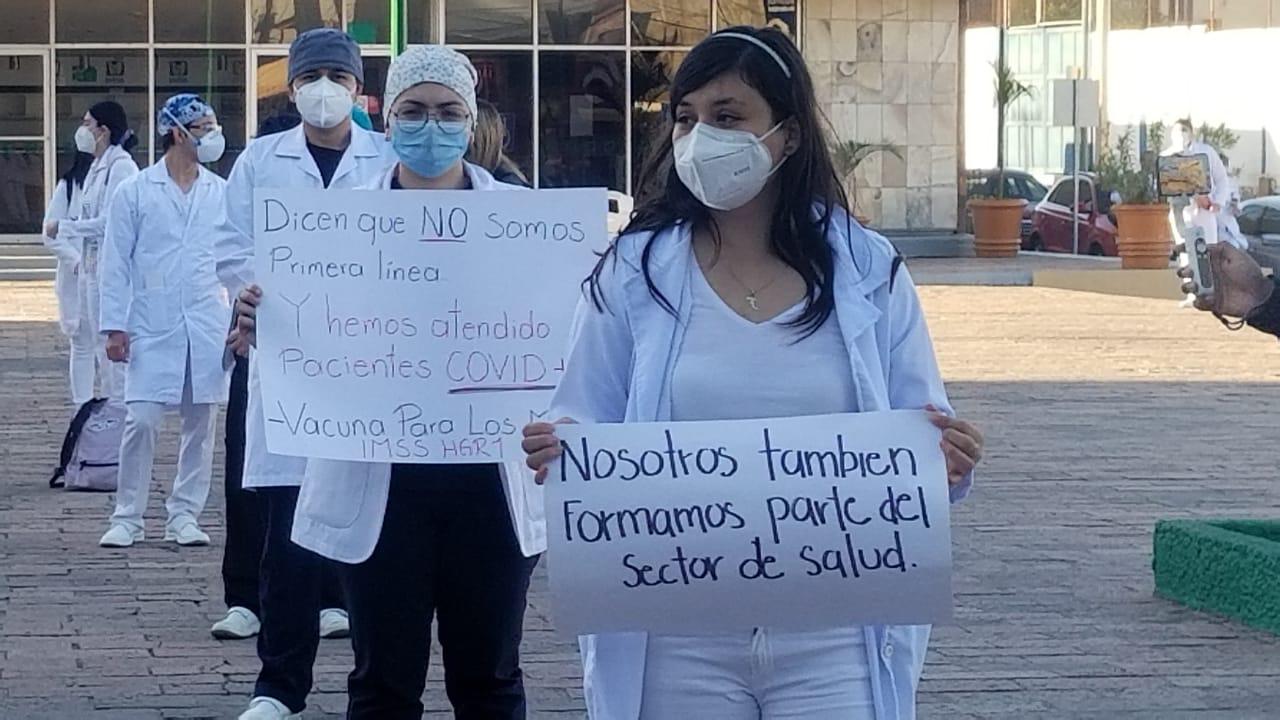 Paran labores médicos de pregrado del IMSS en Culiacán exigen la