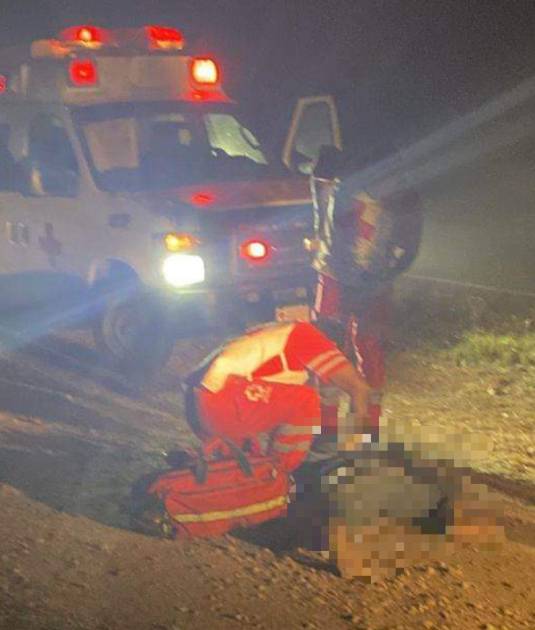 Muere motociclista tras ser atropellado por un vehículo en Escuinapa