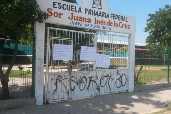 Toman Madres Primaria Sor Juana In S De La Cruz