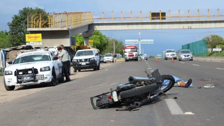 Motociclista Pierde La Vida Tras Ser Arrollado Por Un Veh Culo Al Sur