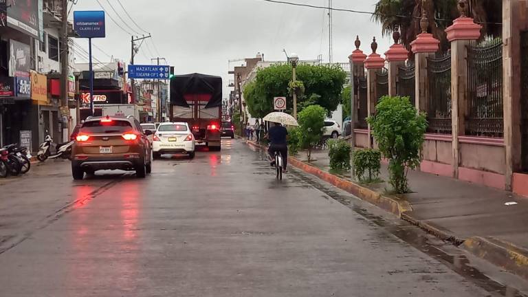 Azotan Lluvias A Escuinapa En Teacap N Suspenden Clases En Secundaria