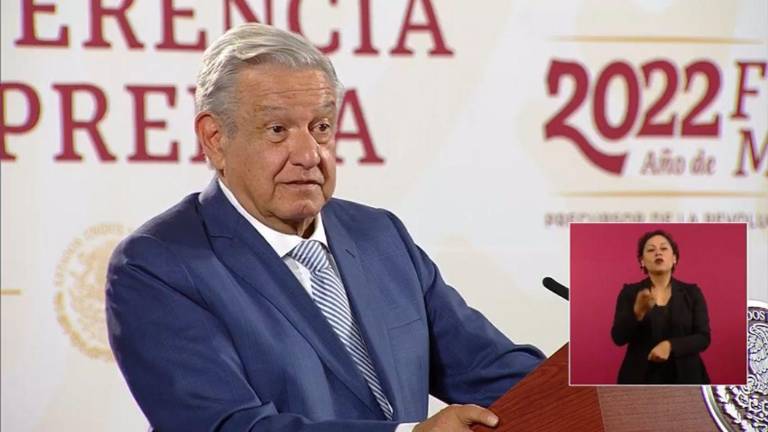 AMLO declara día de luto nacional en octavo aniversario del caso