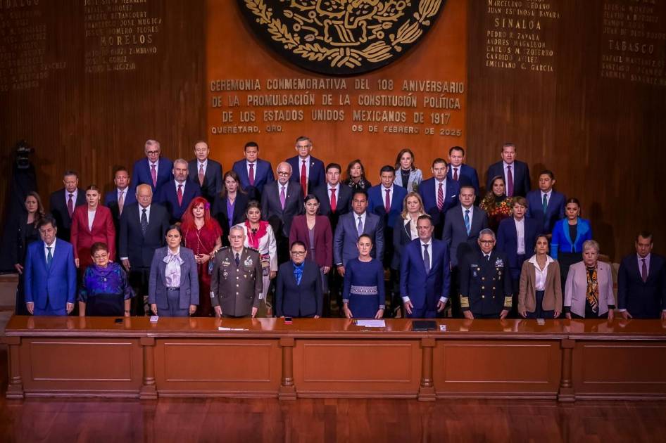 Rocha Moya asiste a conmemoración del 108 Aniversario de la