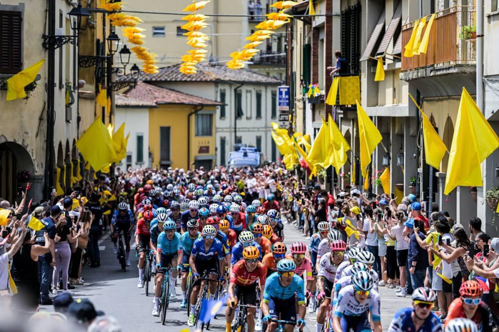 $!El francés Romain Bardet gana la primera etapa del Tour de Francia