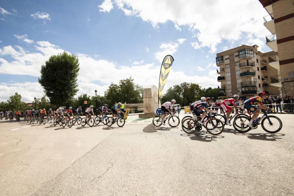 $!Isaac del Toro sigue cayendo en la clasificación de La Vuelta a España; Roglic recupera liderato