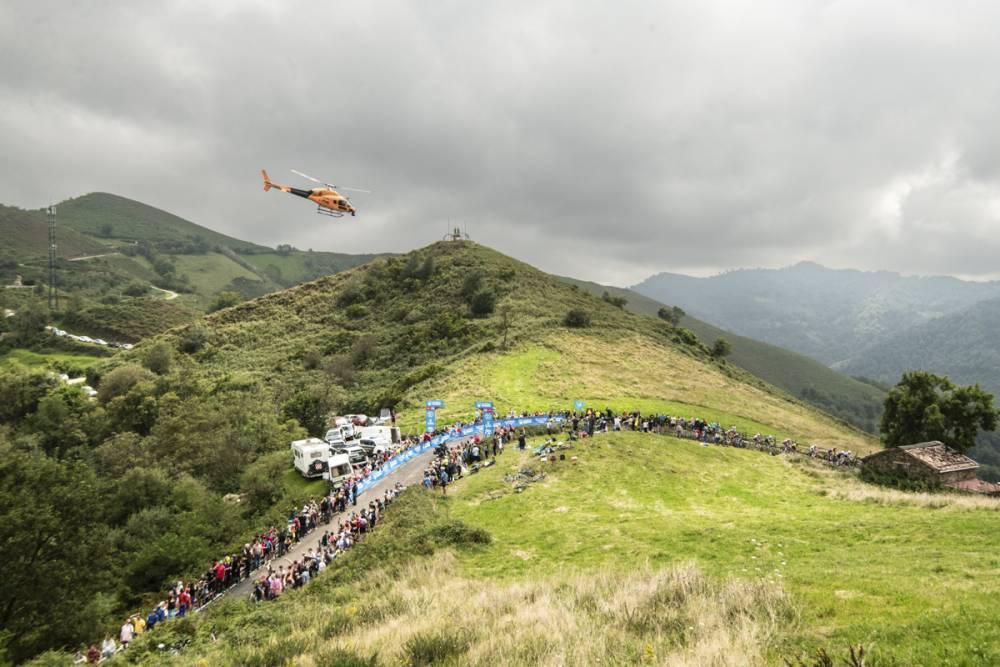 $!Isaac del Toro sigue descendiendo en La Vuelta a España