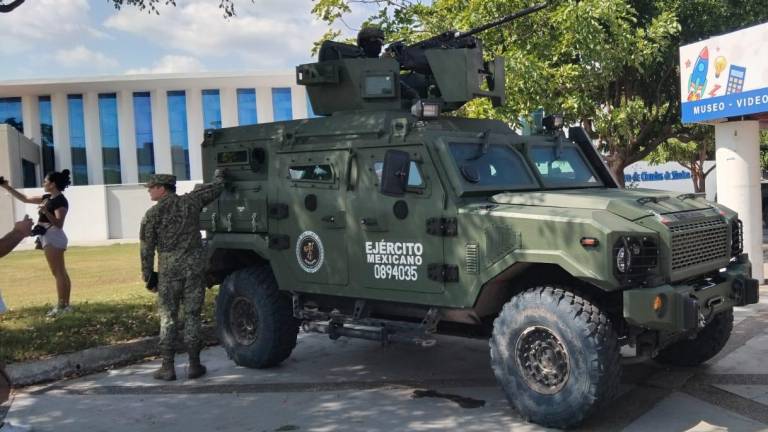 Una decena de estos vehículos fueron trasladados a la ciudad el jueves 10 de octubre.