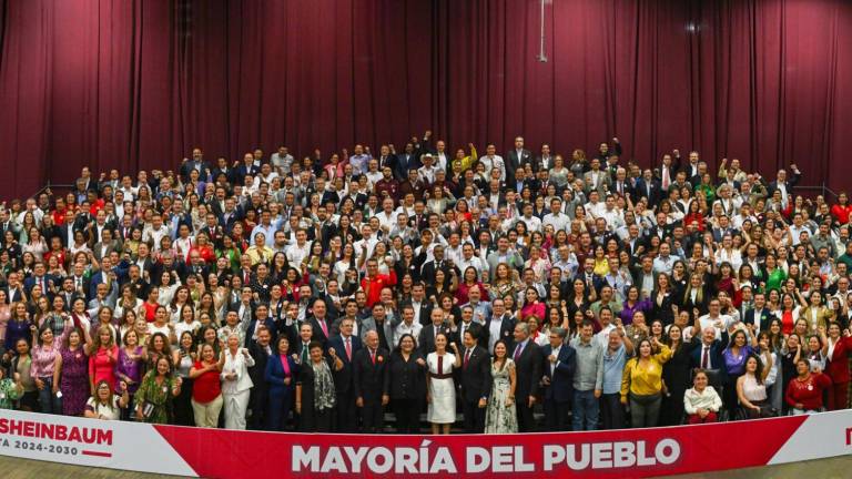 Sesión de los legisladores electos con la virtual Presidenta electa de México, Claudia Sheinbaum.