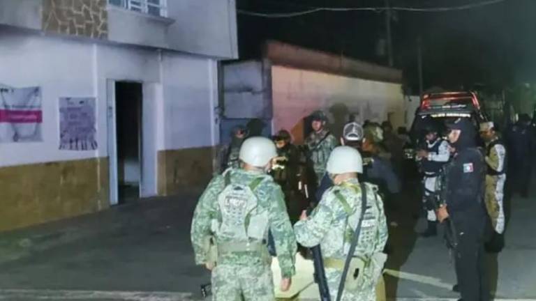 En las instalaciones electorales de Chicomuselo un grupo de hombres armados prendieron fuego.