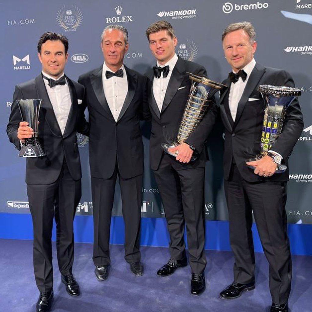 $!Checo Pérez es premiado en la gala de la FIA