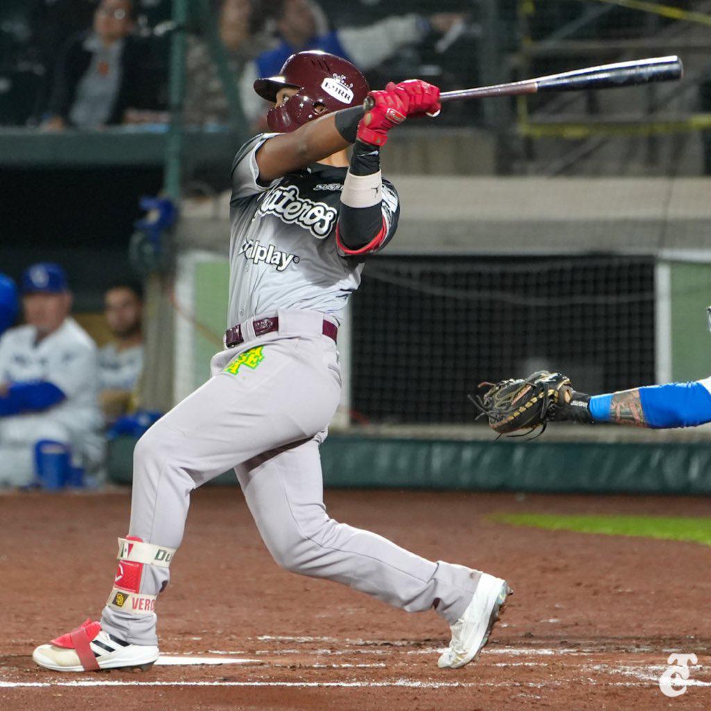 $!Tomateros de Culiacán cae por paliza en Ciudad Obregón