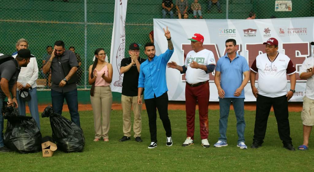 $!Firman convenio e inauguran Estatal de Beisbol 60 y Mayores