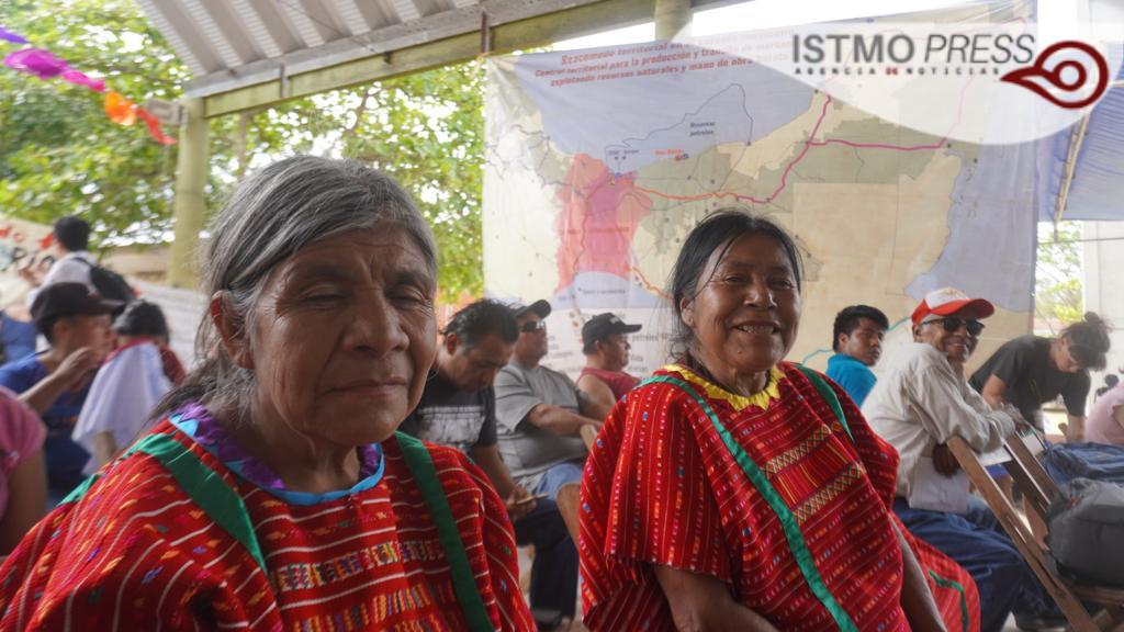 $!Llega caravana del sur a Oaxaca ‘el territorio es nuestro y lo defendemos resistiendo’