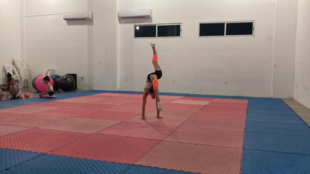 $!Da equipo de Gimnasia Rítmica Imdem muestra de avances técnicos