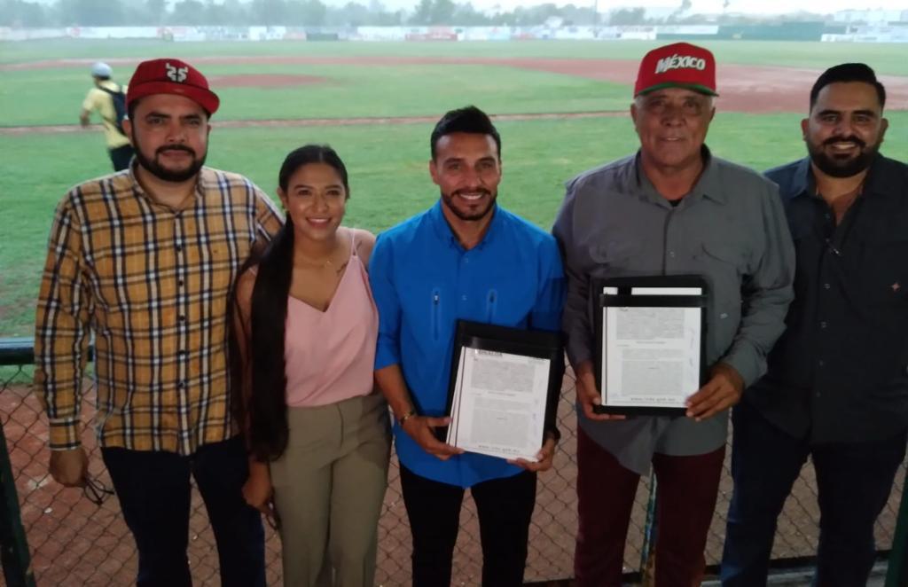 $!Firman convenio e inauguran Estatal de Beisbol 60 y Mayores