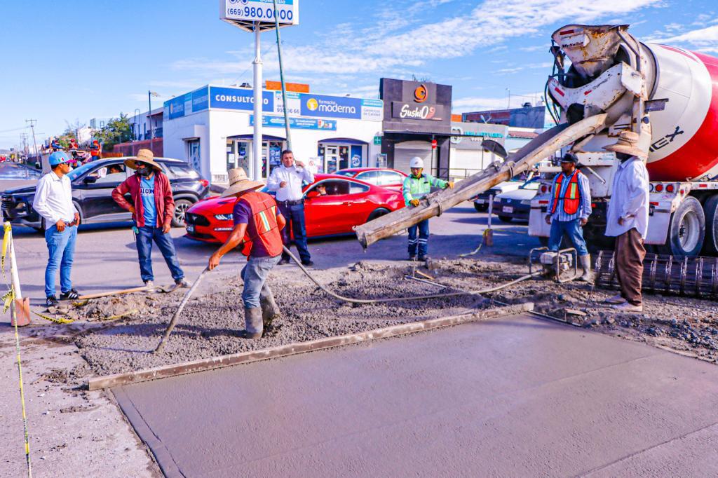 $!Reposición del drenaje en Avenida Jacarandas en Villa Verde está listo: Alcalde