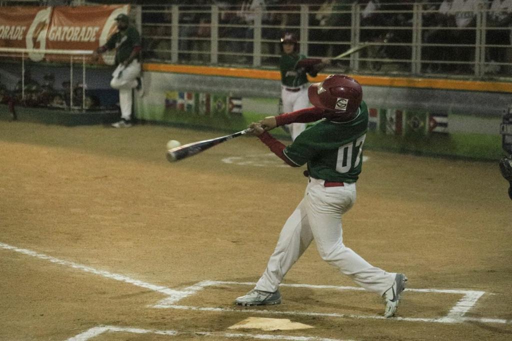 $!México apalea a República Dominicana en el Panamericano U10