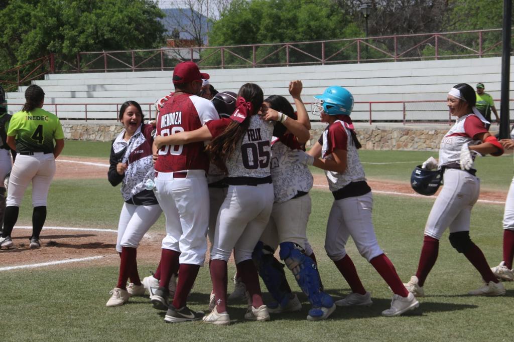 $!Sinaloa logra dos boletos en softbol para Nacionales Conade