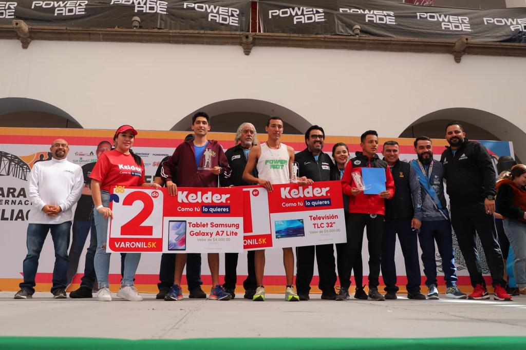 $!Culichis dominan la edición 32 del Maratón Internacional de Culiacán