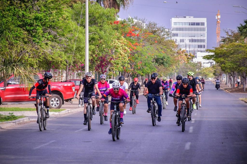 $!Se suma Mazatlán a la celebración por el Día Mundial de la Bicicleta