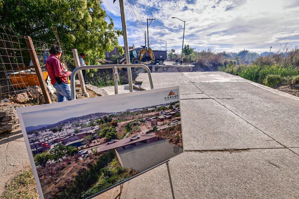 $!Inicia reconstrucción de puente vehicular en Ampliación Villa Verde