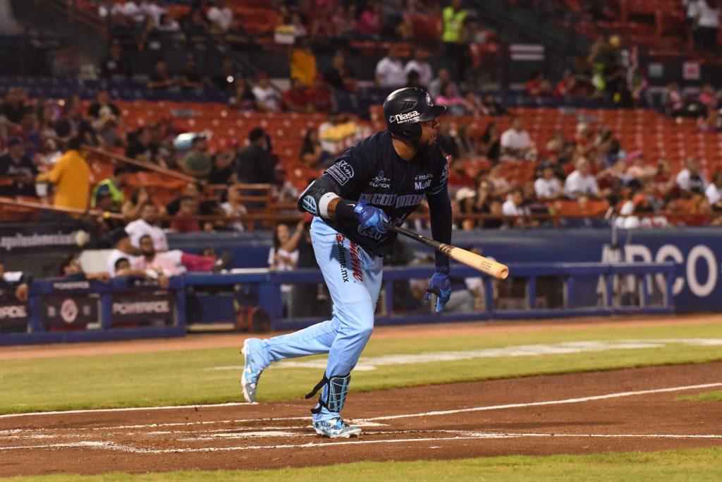 $!Algodoneros vence a Águilas y comparte la cima de la LMP en triple empate