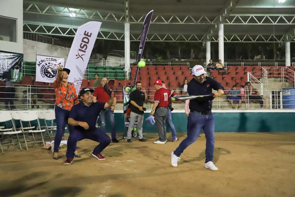 $!Inauguran la Liga de Softbol Medios PV 20-Acrodesin en Culiacán