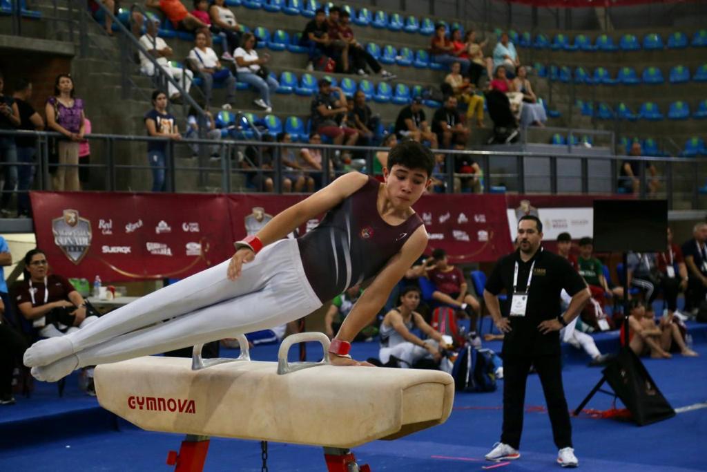 $!Aarón Ibarra y Gael Rosales ganan cuatro oros en gimnasia