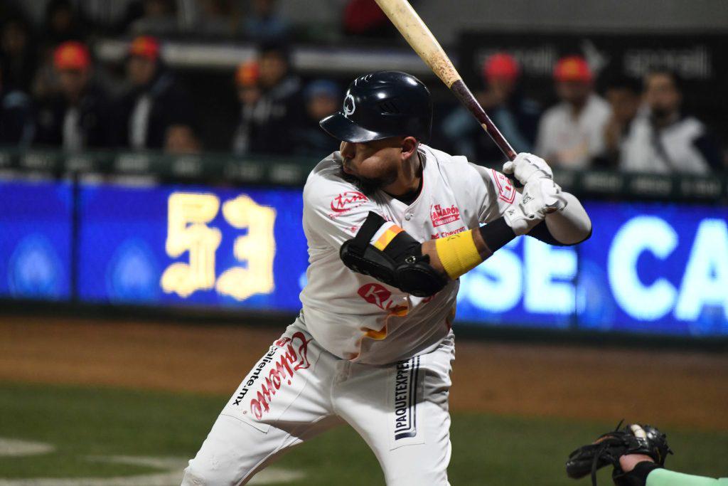 $!Grand slam de Luis Verdugo le da la victoria a Tomateros