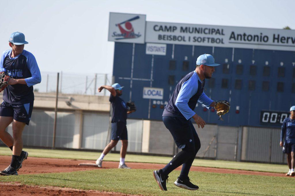 $!Defensa y fundamentos no entran en slump: Jolbert Cabrera