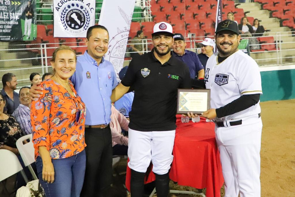 $!Inauguran la Liga de Softbol Medios PV 20-Acrodesin en Culiacán