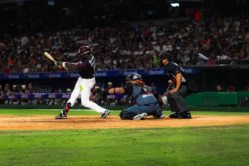 $!Tomateros de Culiacán asegura su sexta serie en la LMP