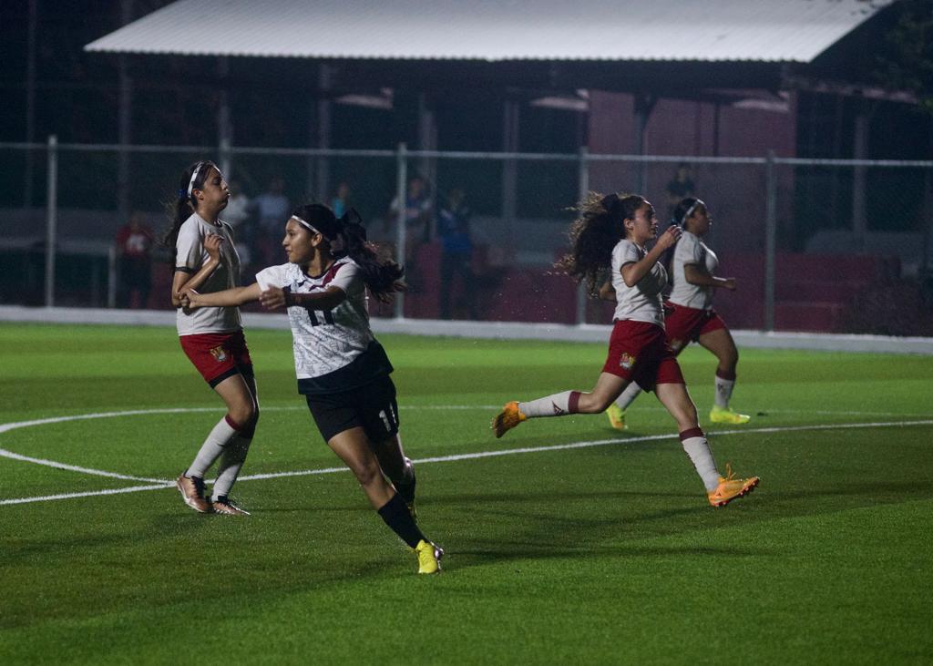 $!Sinaloa gana dos bronces históricos en futbol femenil