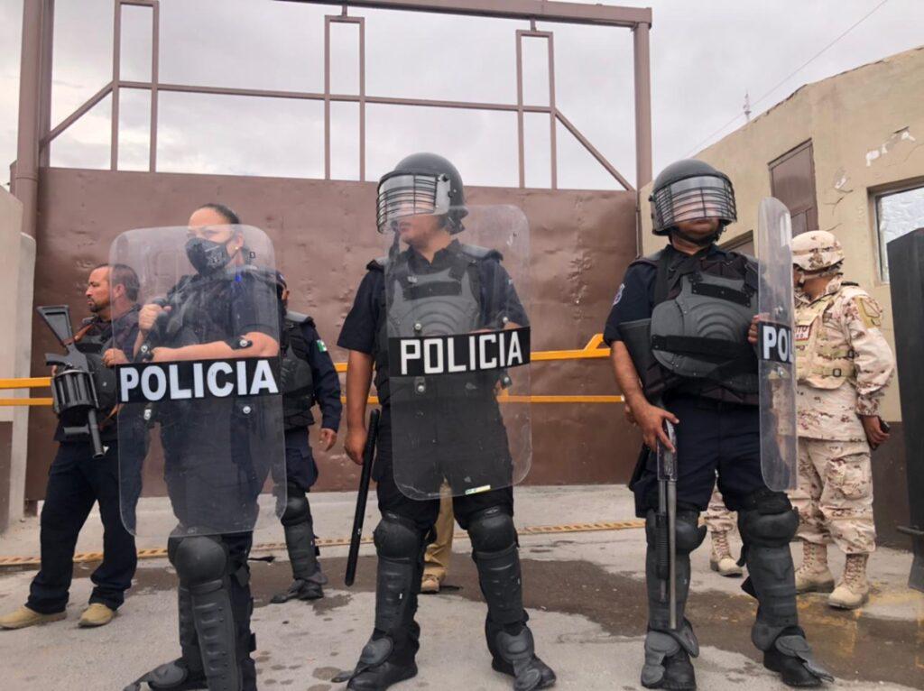 $!Ciudad Juárez en alerta máxima por jornada violenta desatada tras balacera en el Cereso