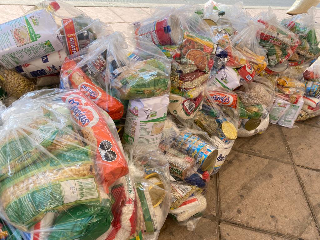 $!Colectivo Tarámari Sinaloense reúne más de 5 toneladas de alimentos en colecta