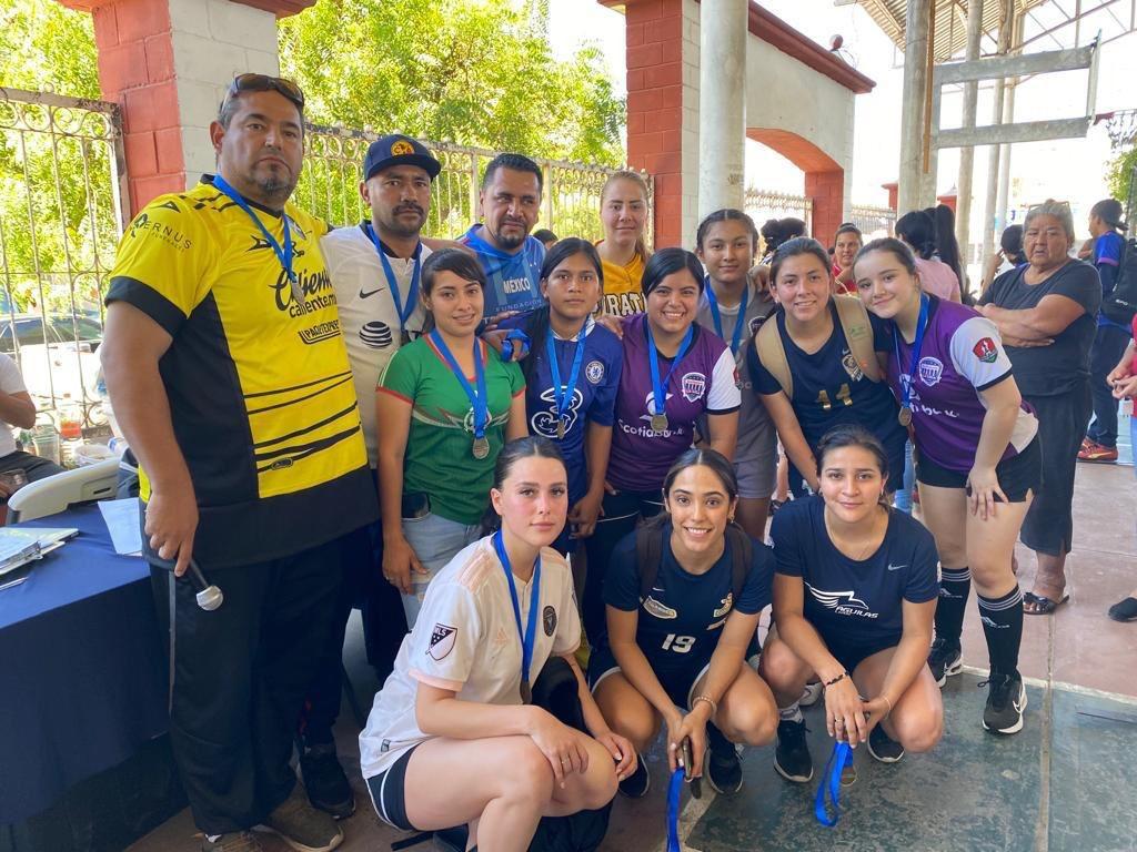 $!Brindan nueva oportunidad de cambio a través del deporte a jóvenes en situación vulnerable en Sinaloa