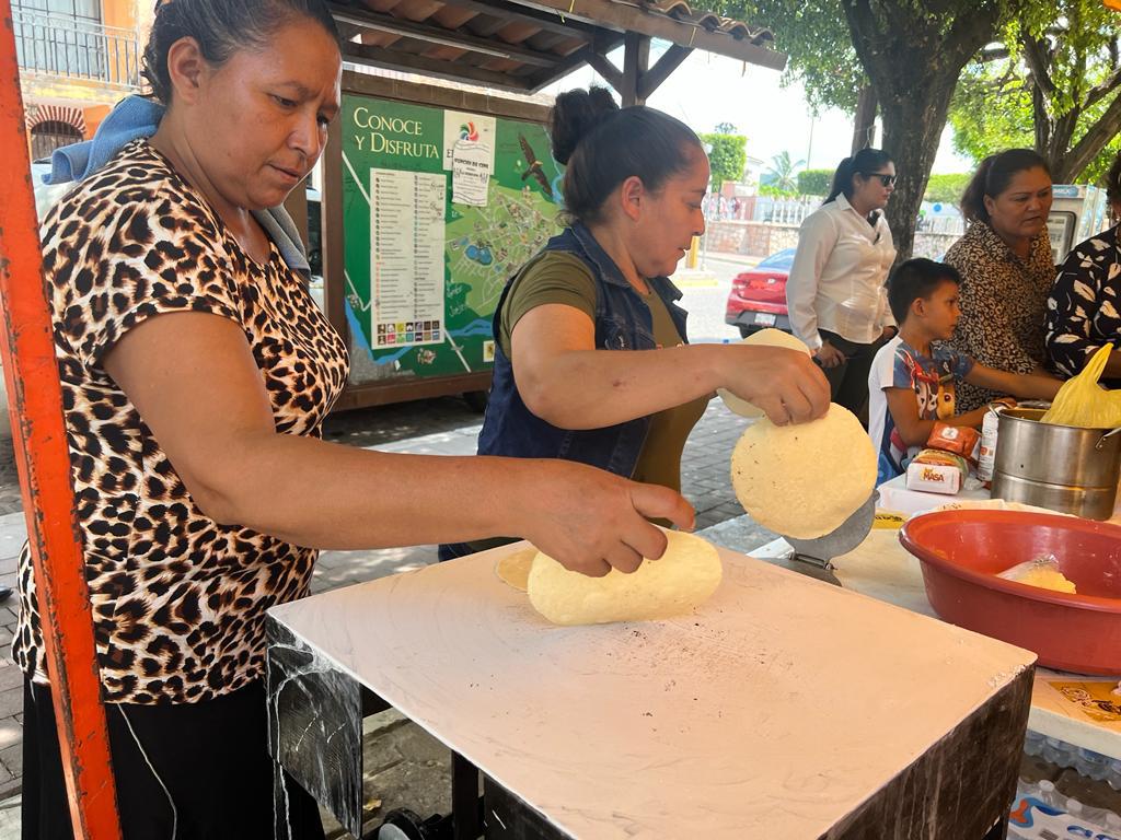 $!Celebra El Rosario el Día Mundial de la Alimentación con demostración de platillos de la región