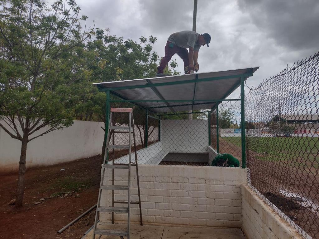 $!Continúa rehabilitación de estadio de beisbol de Adolfo Ruiz Cortines II