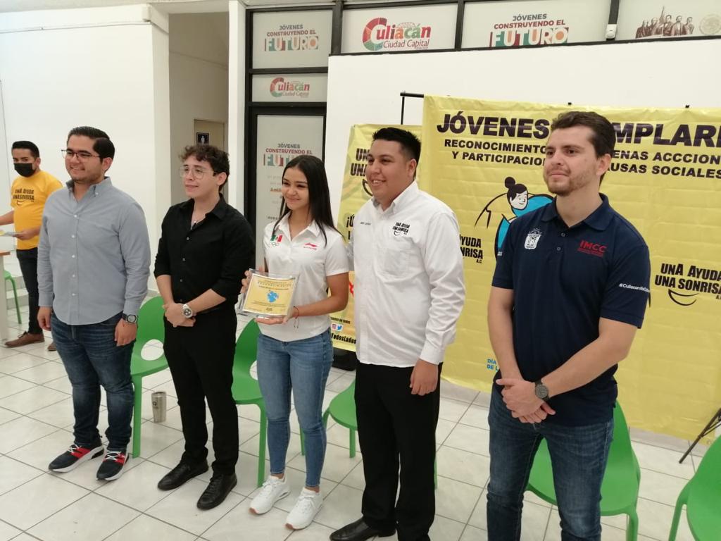 $!Reconocen a Deportistas Ejemplares de Culiacán