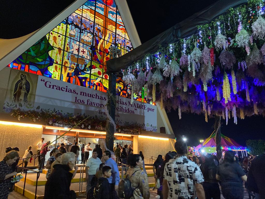 $!Festividad de la Virgen de Guadalupe reúne a fieles en Culiacán
