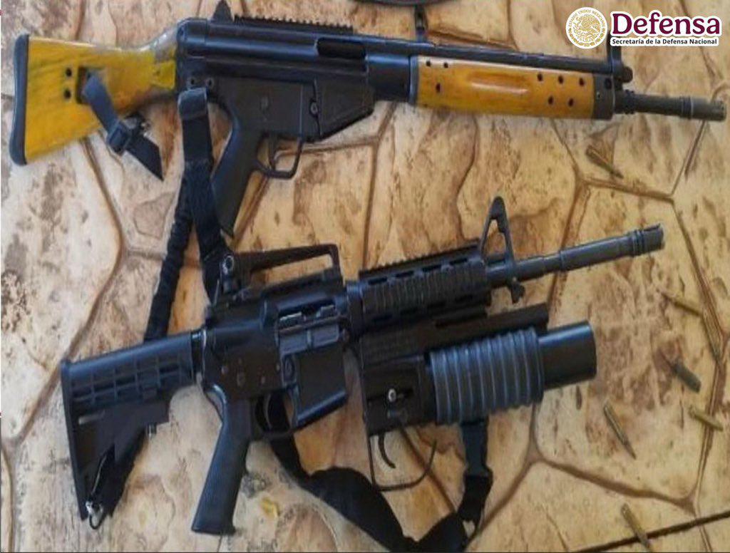 $!Detiene Sedena a dos civiles con armas y pastillas de fentanilo