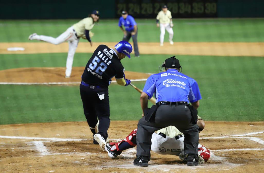 $!Venados alarga jetatura sobre Charros en inaugurales