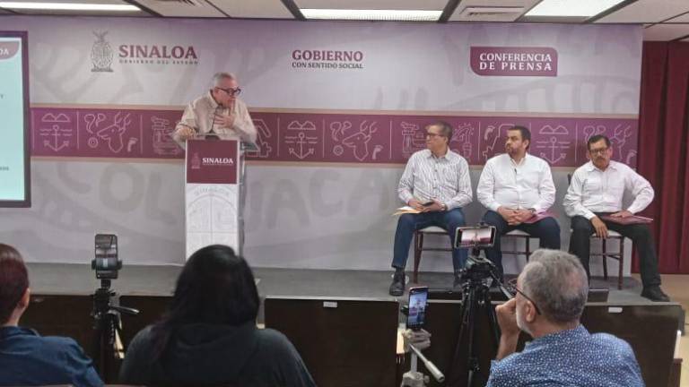 El mandatario estatal precisó que son 99 policías los que han solicitado su baja de la corporación municipal.