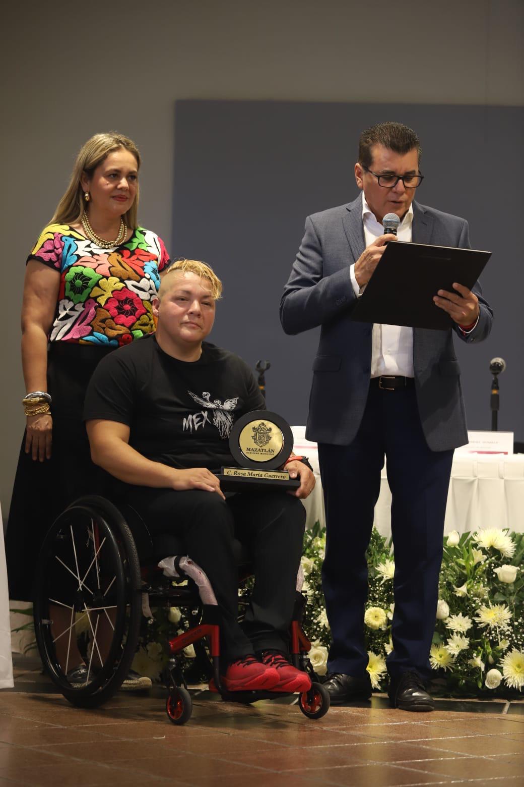 $!Reconoce Ayuntamiento de Mazatlán a para atleta olímpica Rosa María Guerrero