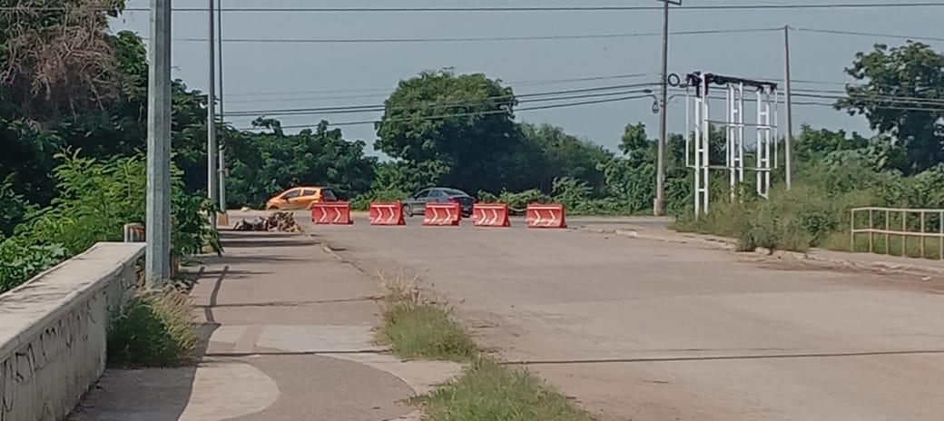 $!Colapsan tramos de la Avenida del Sol, calle Clouthier y sus alrededores, en Mazatlán