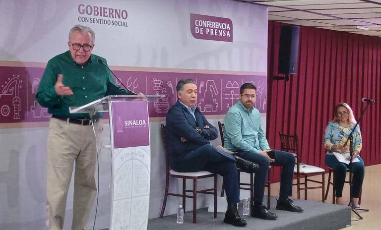 Hay disposición para atender a la UAS le dice Rocha Moya a AMLO