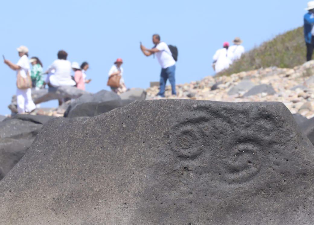 $!‘Saludan al Sol’ en Las Labradas por el Equinoccio de Primavera