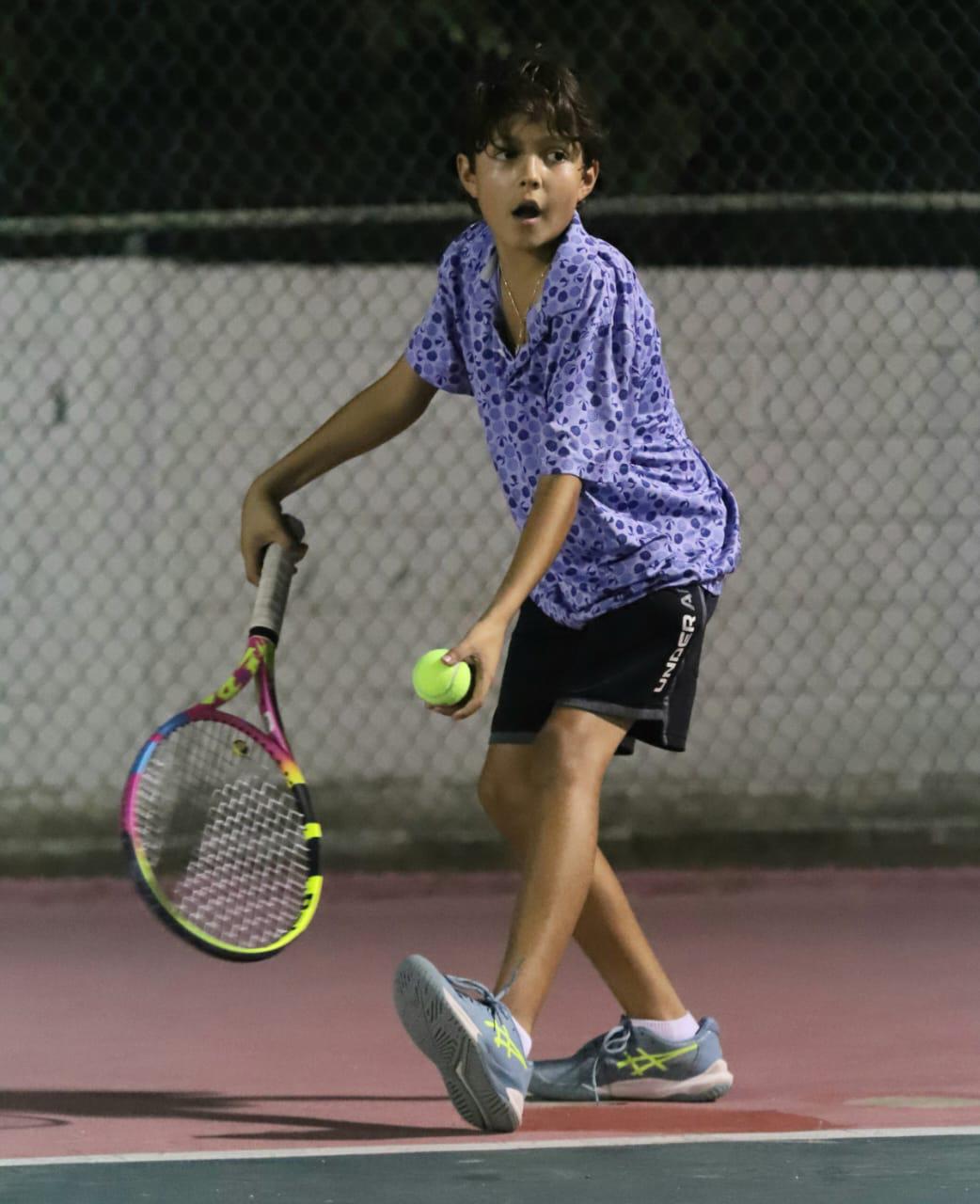 $!Tenistas en Mazatlán empiezan con victoria en Torneo Nuestras Tradiciones